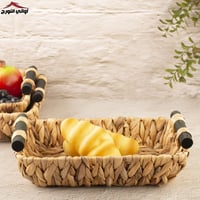 سلة خوص بيد خشبي