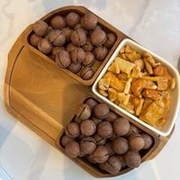 طقم صحون مكسرات بصينية خشب