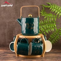 طقم أكواب مع أبريق بقاعدة خشب أخضر