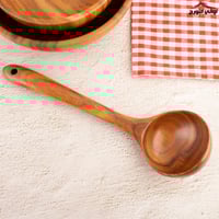 مغرفة طبخ خشب اليسكا