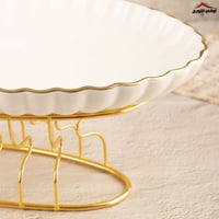 صحن بيضاوي بقاعدة