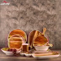 صحن دائري عميق على شكل خشب