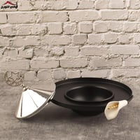 صحن ضيافة لمسات أسود بغطاء