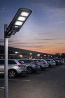 كشاف طاقة شمسية 150 واط – إضاءة قوية مميزة