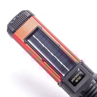 كشاف يدوي بالطاقة الشمسية - إضاءة قوية