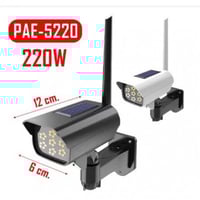 اضاءة علي شكل كاميرا بالطاقة الشمسية