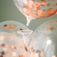 حامل بالونات | لايتضمن بالونات