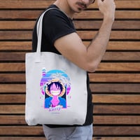 أبيض