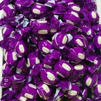 شوكولاتة سوريني بحشوه الشوكولاته البيضا والجبوب ال...