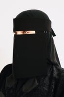 نقاب طويل 9 انش بمطاطين مقوى