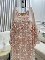 قفطان سهره مطرزة لون وردي