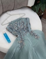 فستان أخضر نعناعي تطريز بالمسة فخامة