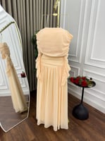 فستان شيفون مشمشي أنيق بتصميم درابيه طويل للسهرات...