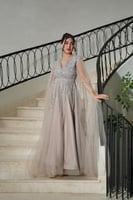 فستان سهرة للحوامل كشخة وفخامة