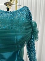 فستان سهرة فاخر ميكادو مع تل ناعم