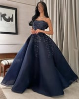 فستان سهره ملكي لون كحلي مع تطريز يدوي فاخر