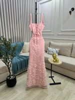 فستان سهرة وردي ورود و ترتر