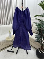 فستان سهره قصير بأكمام طويلة واسعة باللون البنفسجي...