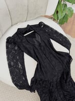 فستان سهرة أسود دانتيل فاخر