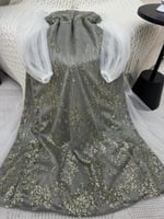 فستان تول أبيض مطرز بتصميم راقي للمناسبات والسهرات