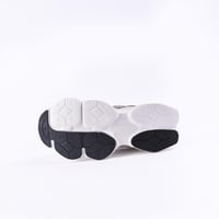 حذاء نيوستايل رمادي بني نسائي