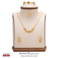 طقم ذهب نسائي أنيق بتصميم أزهار عيار 21 (TK.5215)