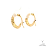 حلق ذهب بتصميم كلاسيكي عيار 18 (ER.5389)