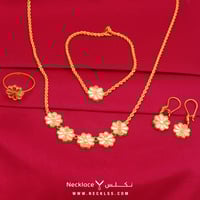 طقم ذهب نسائي أنيق بتصميم أزهار عيار 21 (TK.5215)