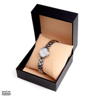 ساعة يد جلاز نسائية فضية بتصميم سداسي (WF.0013)