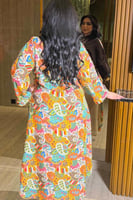 جلابيه بـ تصميم و ألوان فاخرة