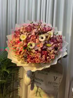 بوكيه ورد هولندي يهبل