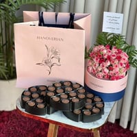 تشوكلت هنوڤريان مع ورد