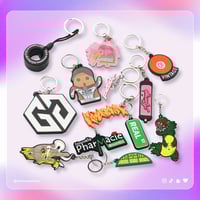 مصانع لصناعة البنزات و الميداليات Alibaba