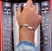 اسوارة رجالية بالاسم والتاريخ انيقه ومميزه