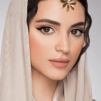 عدسات لاصقة ملونة من لنس مي - تي