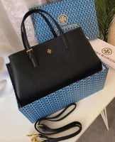 الأسود