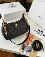 شنطة كوتش درجة أولى