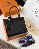 شنطة ال في درجة أولى