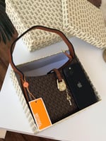 شنطة مايكل كورس درجة أولى