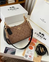 شنطة كوتش درجة أولى