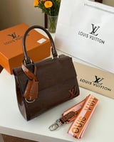 شنطة ال في درجة أولى