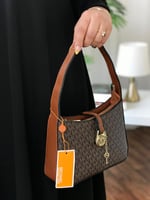 شنطة مايكل كورس درجة أولى