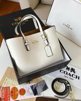 شنطة كوتش درجة أولى