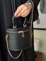 شنطة كوتش درجة أولى