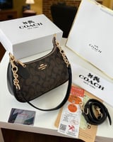 شنطة كوتش درجة أولى