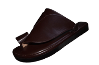 حذاء وطني كلاسيكي بني