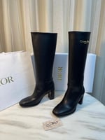 حذاء دي تاون بكعب 8 سم من ديور