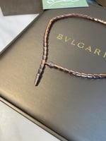 عقد سيربنتي فايبر بنهايتين مرصعتين بالكريستال من ب...