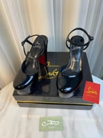 حذاء كريستيان لوبوتان لوو بكعب عالٍ