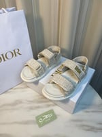 صندل ديوركت من ديور